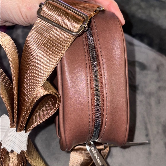 Buckle-down Cocoa Pebbles Crossbody Bag NWT - Picture 3 of 4